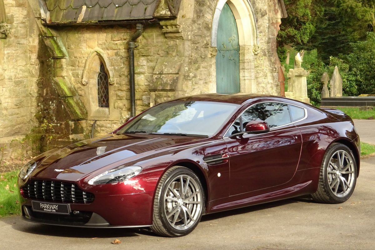 ASTON MARTIN VANTAGE (420) SPORTSHIFT 2DR -