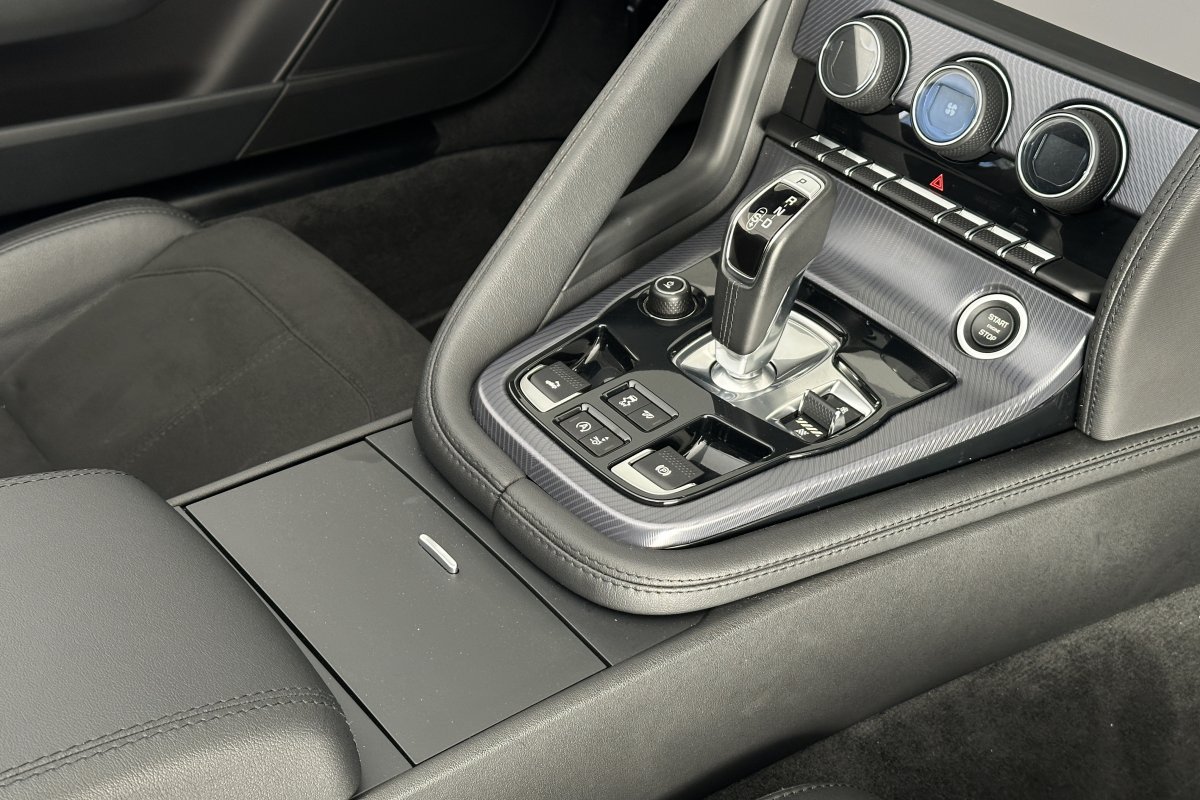 JAGUAR F-TYPE 2.0 DYNAMIC-R CON 2DR