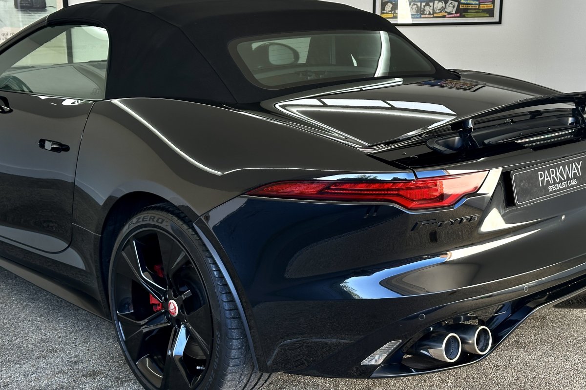 JAGUAR F-TYPE 5.0 V8 DYNAMIC-R CON AWD 2DR