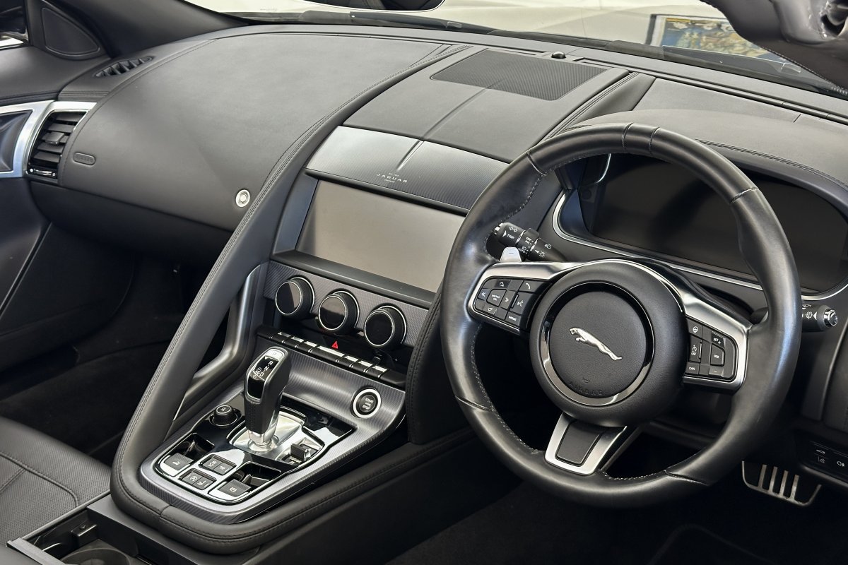 JAGUAR F-TYPE 5.0 V8 DYNAMIC-R CON AWD 2DR