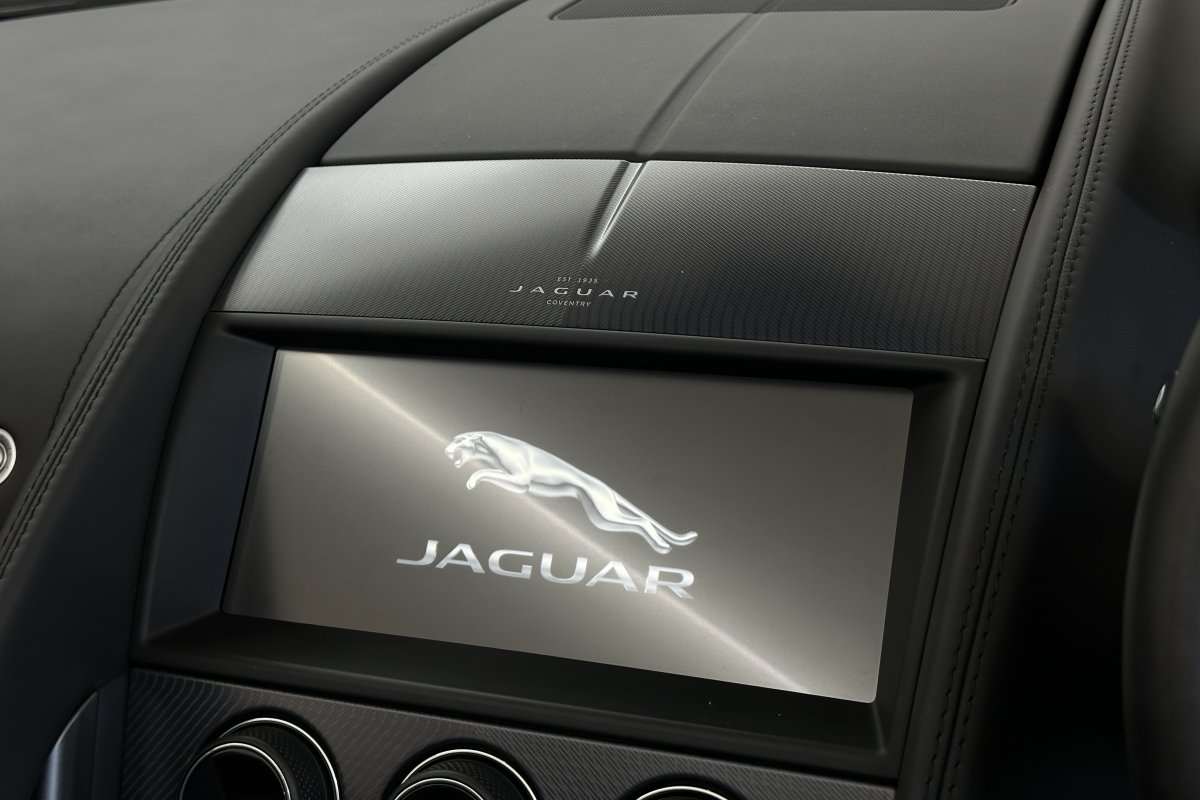 JAGUAR F-TYPE 5.0 V8 DYNAMIC-R CON AWD 2DR