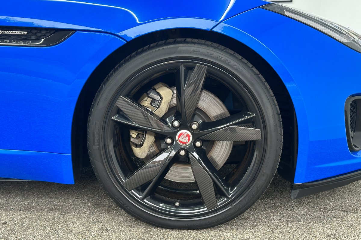JAGUAR F-TYPE 2.0 P300 CONVERTIBLE