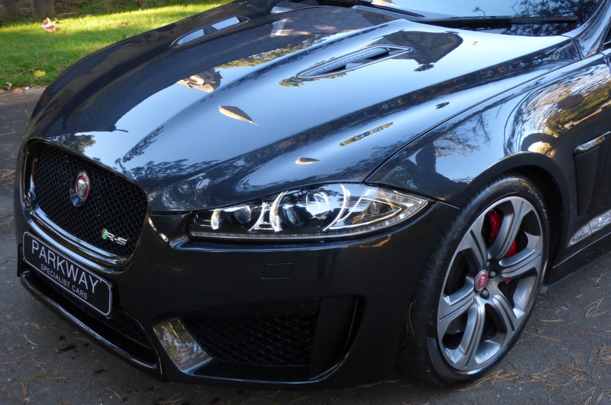 JAGUAR XFR-S 5.0 V8 550 BHP SPORTBRAKE 