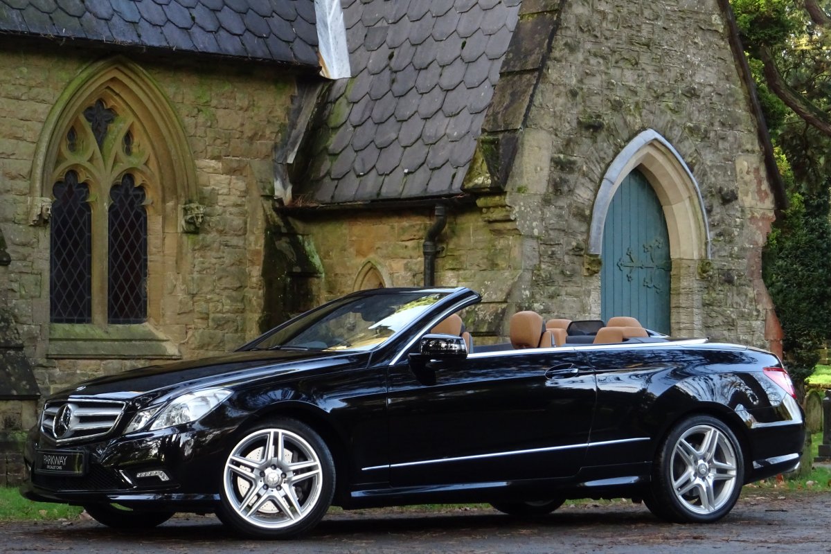 MERCEDES E500 5.5 V8 SPORT CONVERTIBLE 2DR