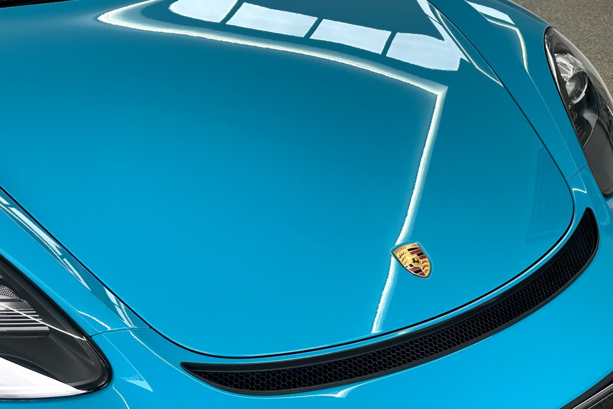 PORSCHE 718 CAYMAN GT4 MANUAL