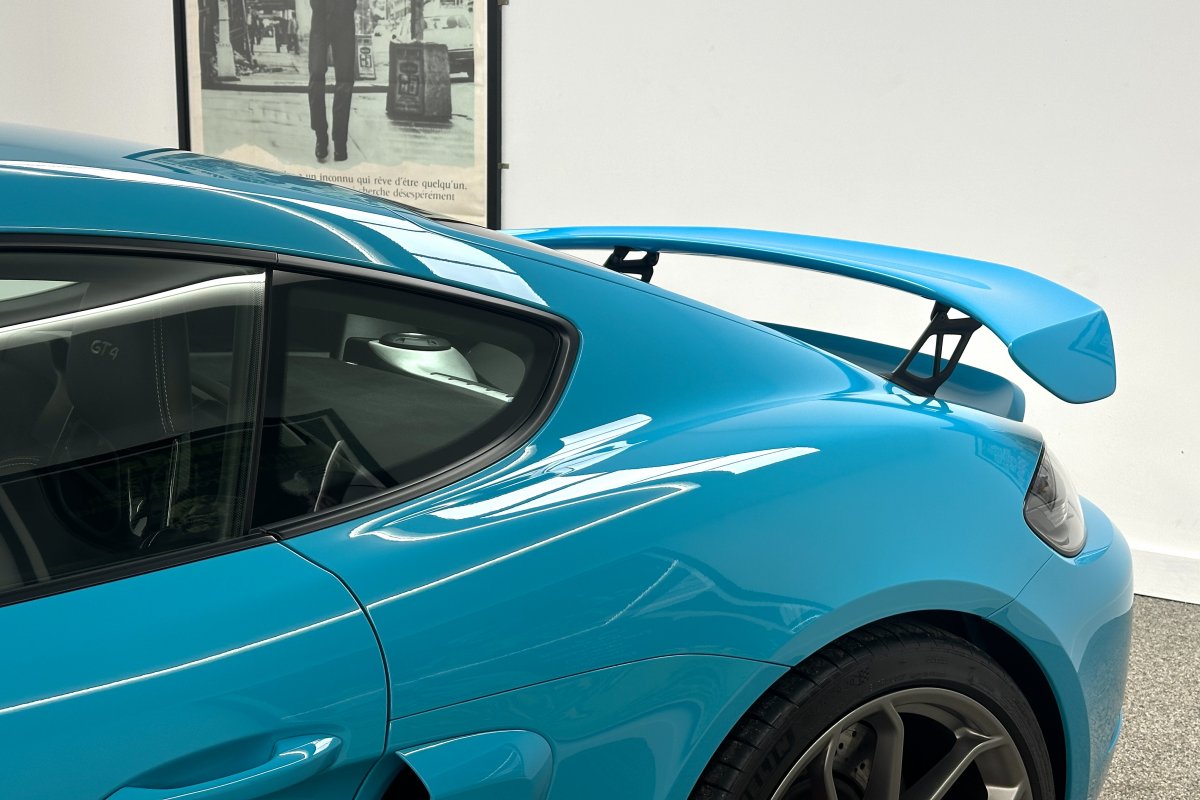PORSCHE 718 CAYMAN GT4 MANUAL