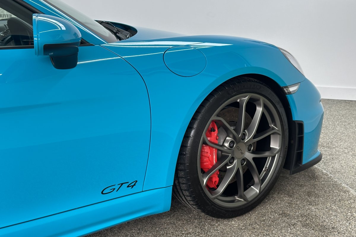 PORSCHE 718 CAYMAN GT4 MANUAL