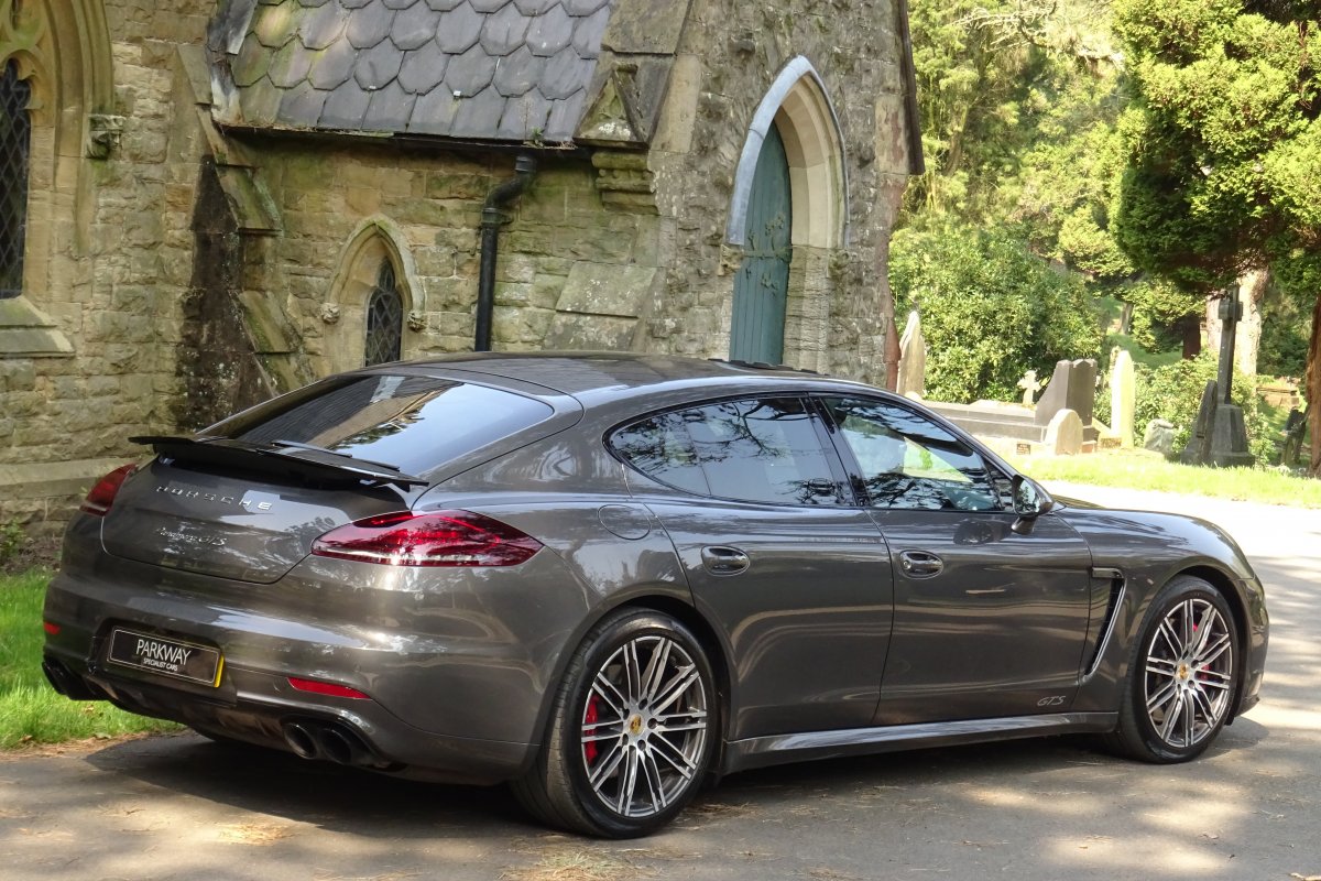 PORSCHE PANAMERA GTS 4.8 V8 5DR