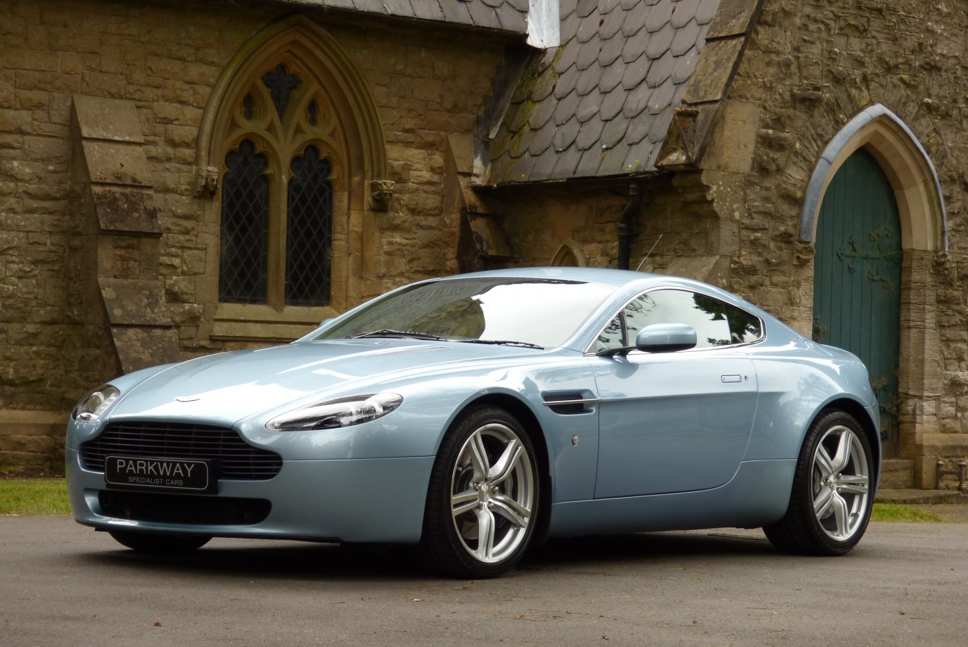Aston Martin Vantage 4 3 V8 Rare Colour
