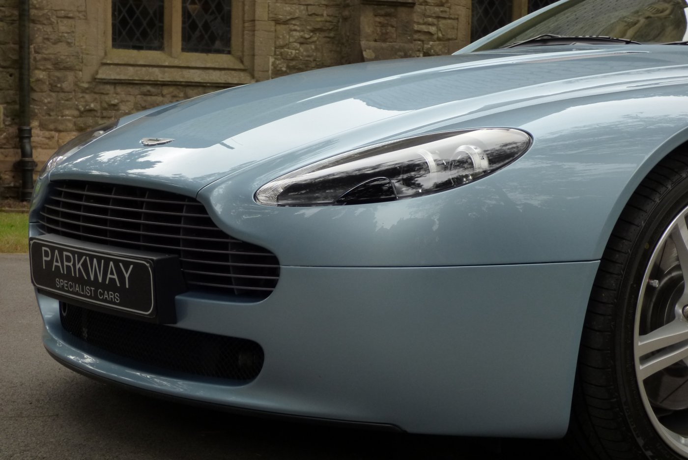 Aston Martin Vantage 4 3 V8 Rare Colour