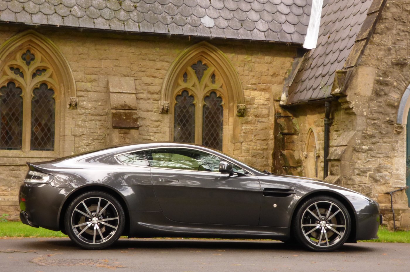 Aston Martin Vantage 4 7 V8 N420 Coupe