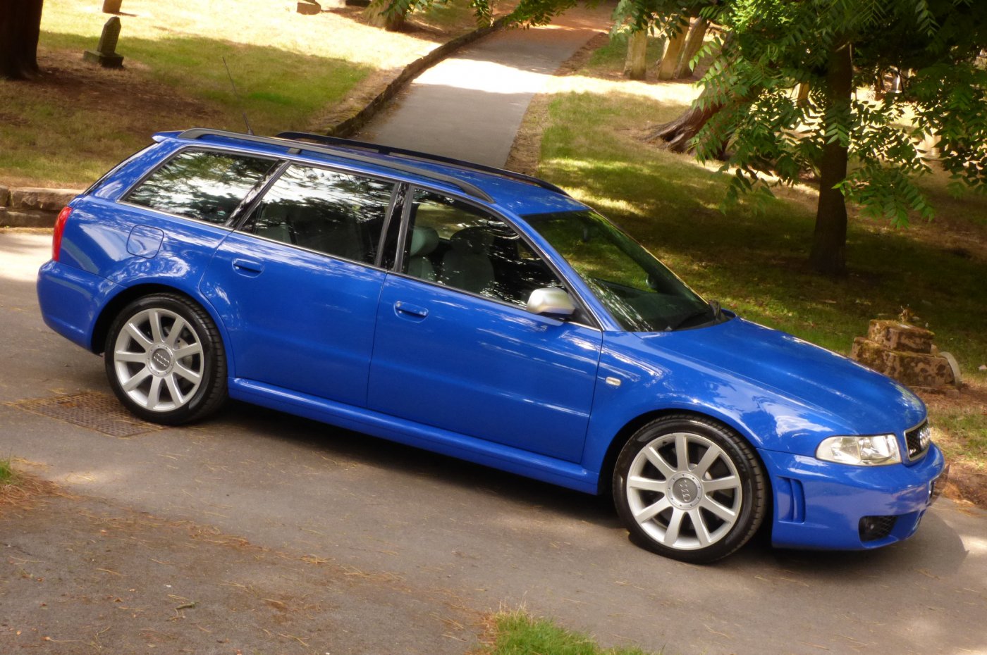Audi Rs4 2 7 Bi Turbo V6 Avant Remarkable Rs