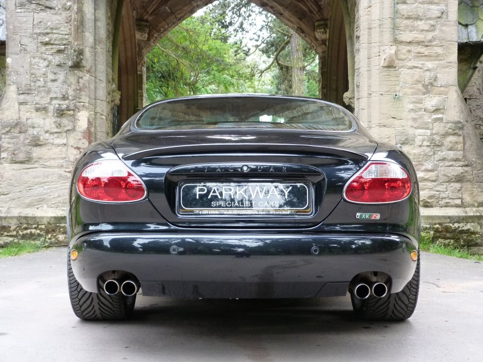 JAGUAR XKR SUPERCHARGED 2DR AUTO Parkway