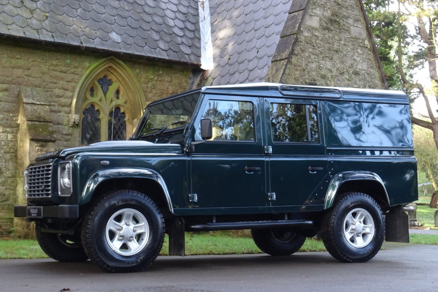 LAND ROVER DEFENDER 110 UTILITY XS S/W (+VAT)