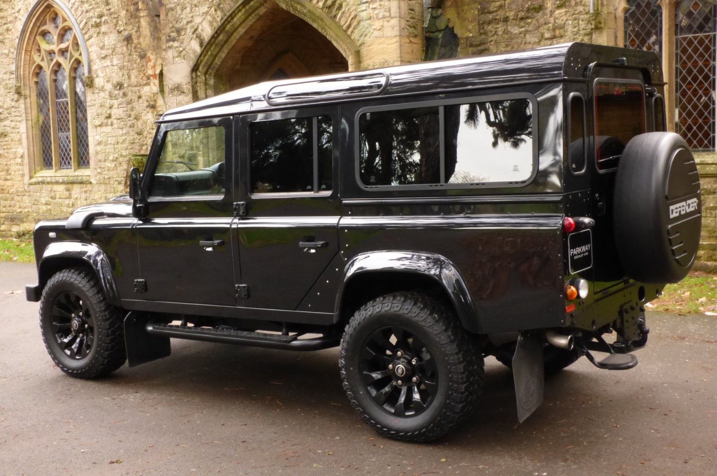 LAND ROVER DEFENDER 110 XS S/W LWB (No VAT)