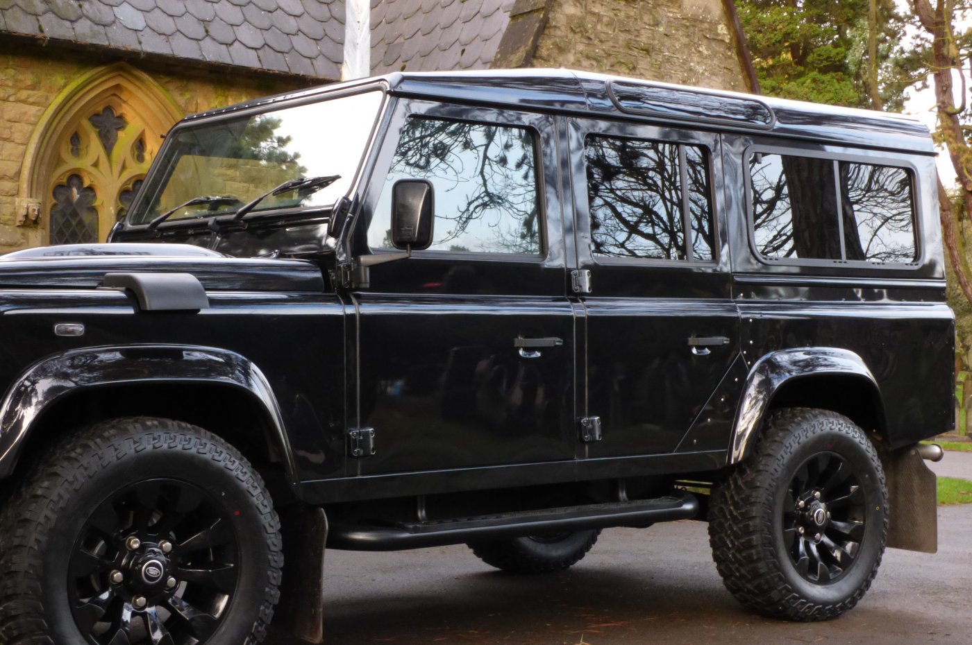 LAND ROVER DEFENDER 110 XS S/W LWB (No VAT)