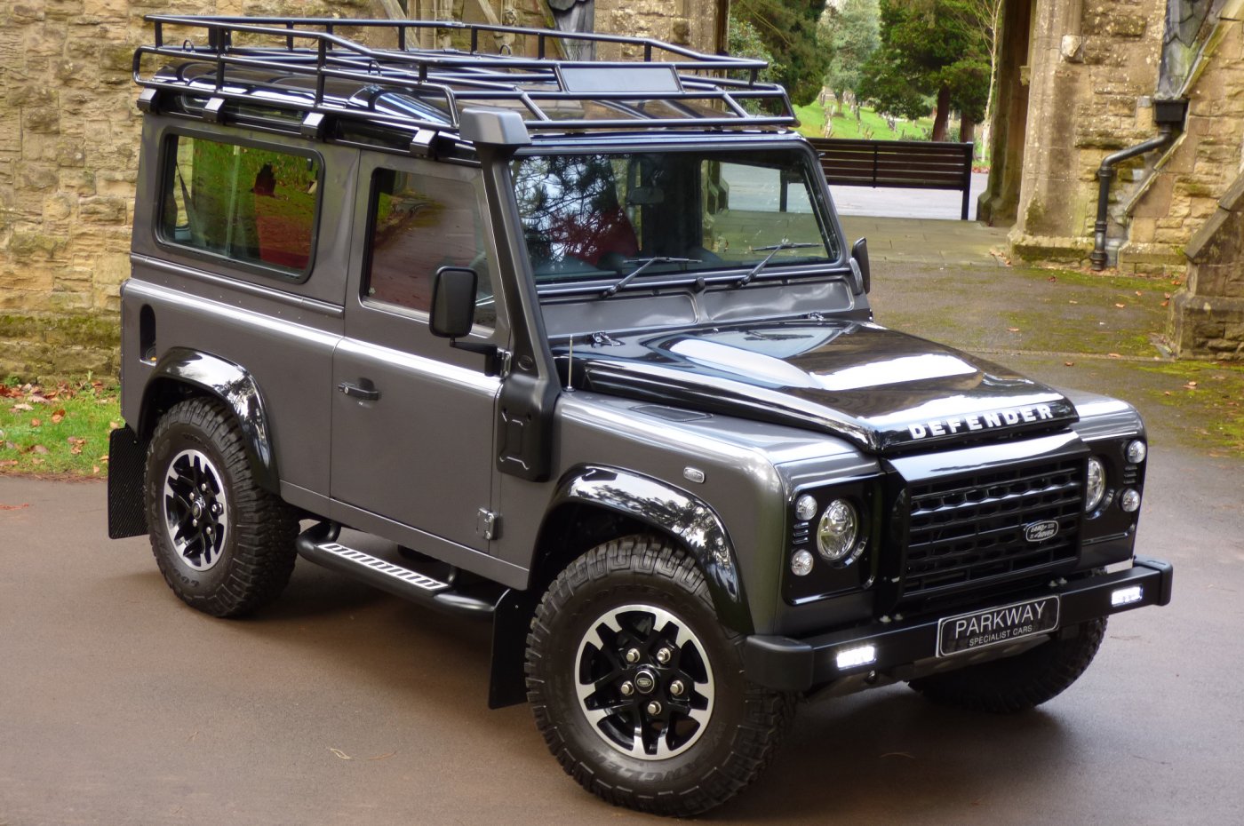 LAND ROVER DEFENDER 90 ADVENTURE EDITION AUTO