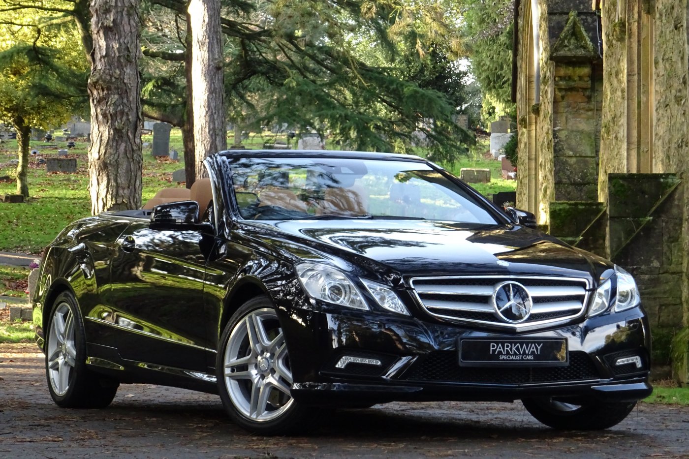 MERCEDES E500 5.5 V8 SPORT CONVERTIBLE 2DR