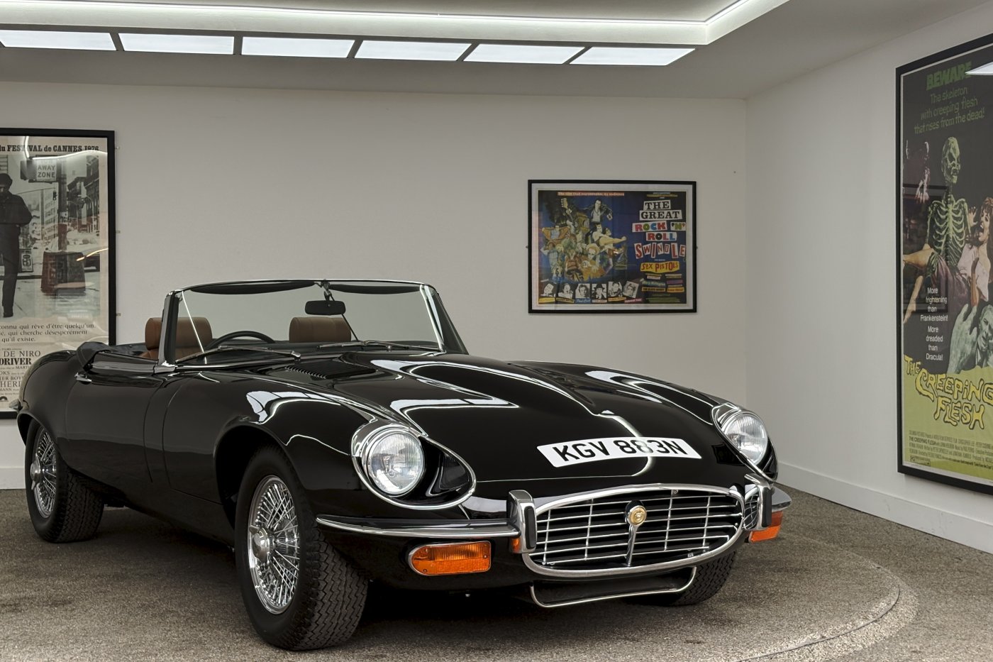 1974 Jaguar E-TYPE SERIES 3 COMMEMORATIVE for Sale | Parkway