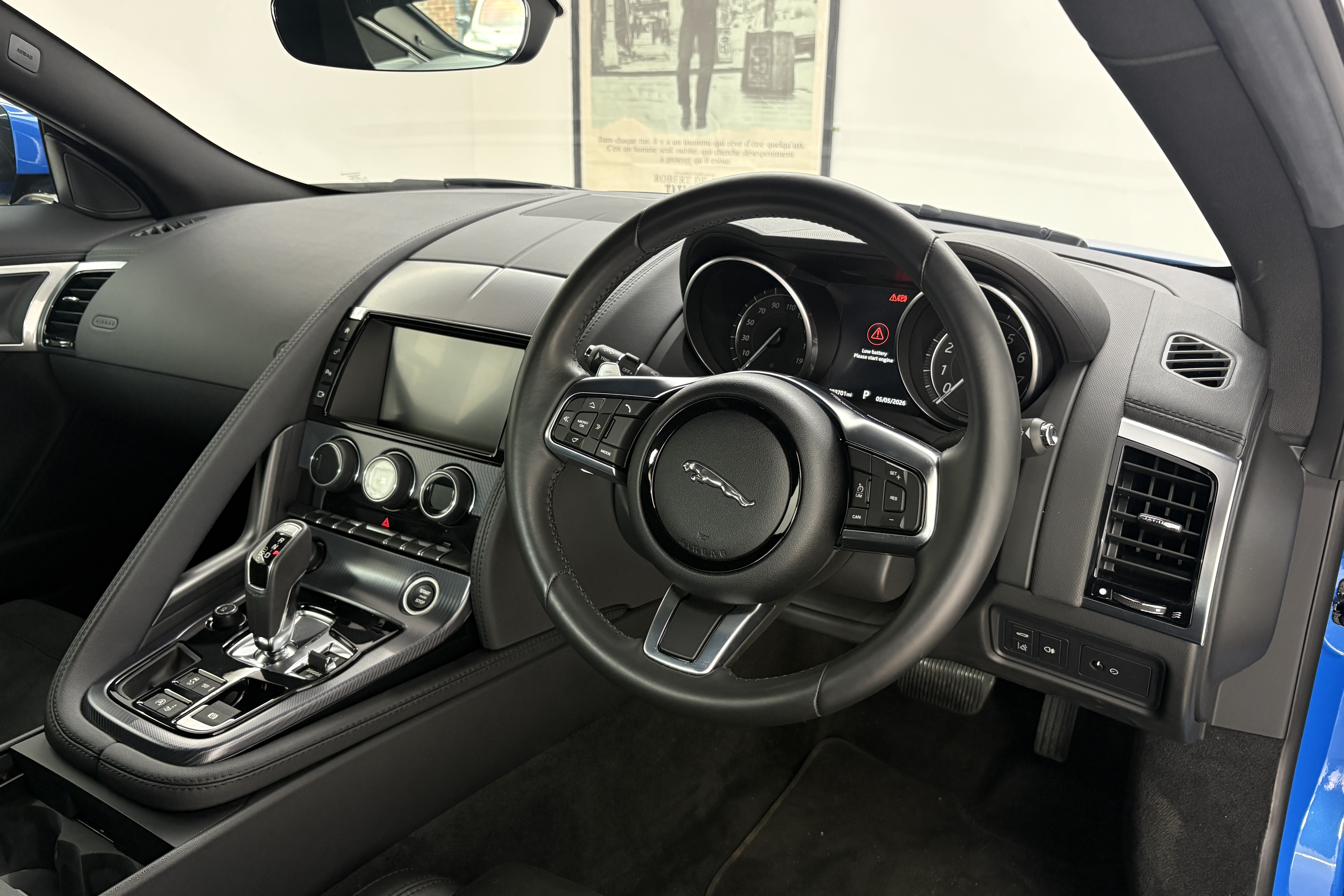 Interior 10
