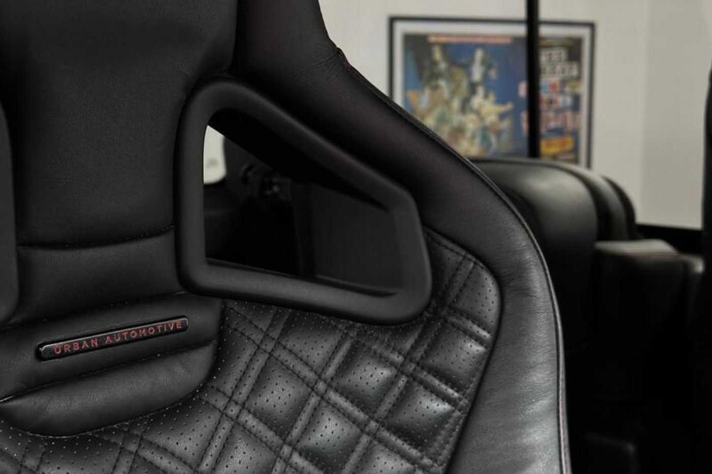 Interior 6