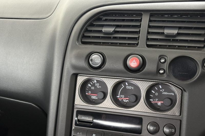 Interior 9