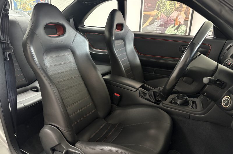 Interior 18
