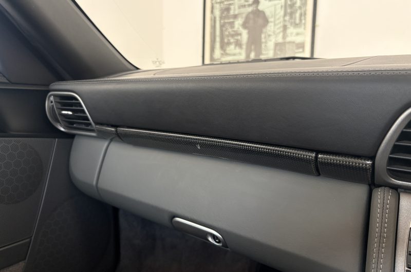 Interior 11