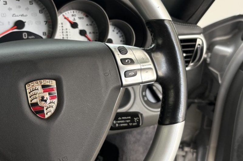 Interior 18