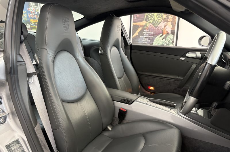 Interior 14