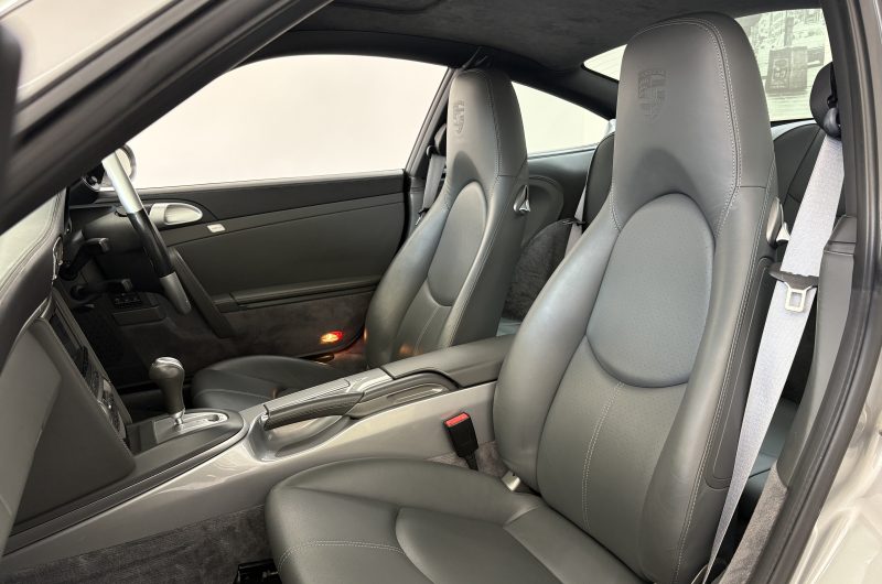Interior 11
