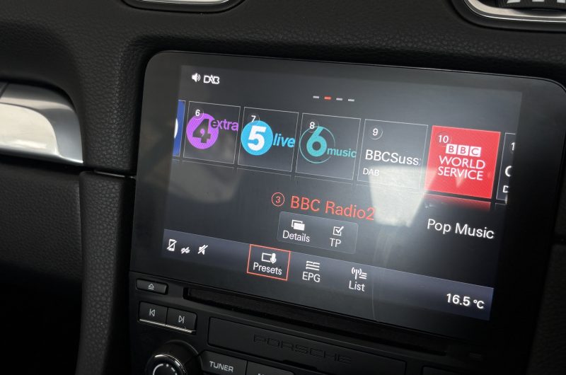 Interior 5