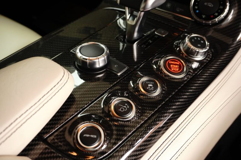 Interior 7
