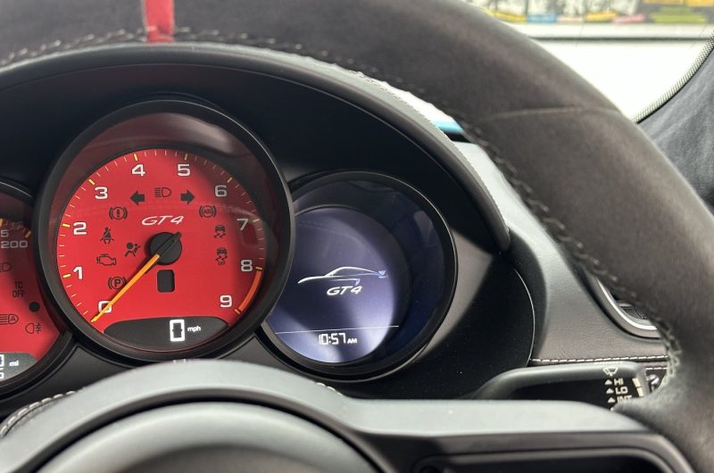 Interior 18