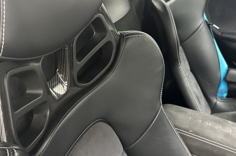 Interior 19