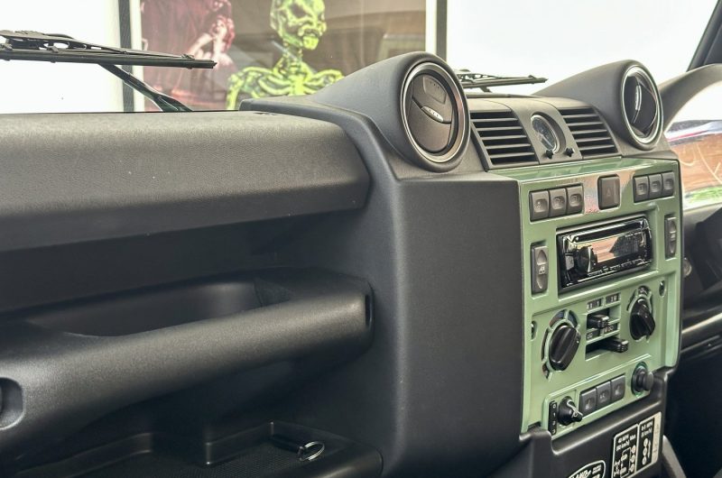 Interior 5