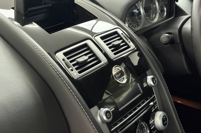 Interior 2