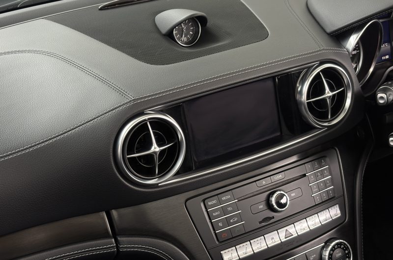 Interior 9