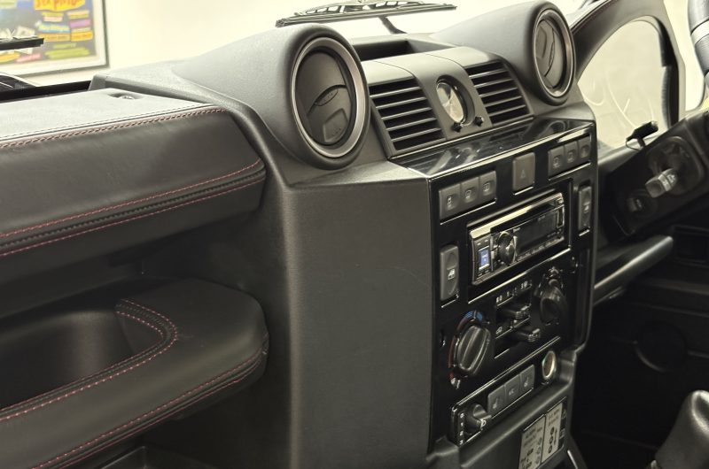 Interior 10