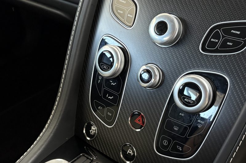 Interior 13