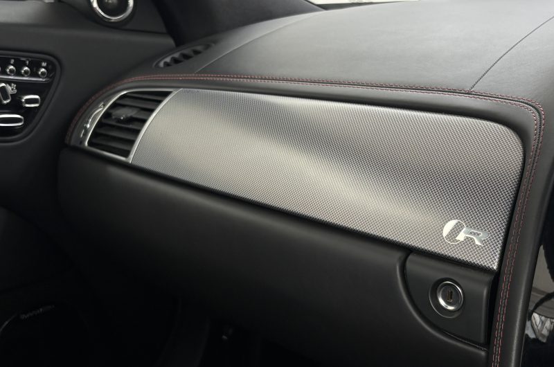 Interior 12