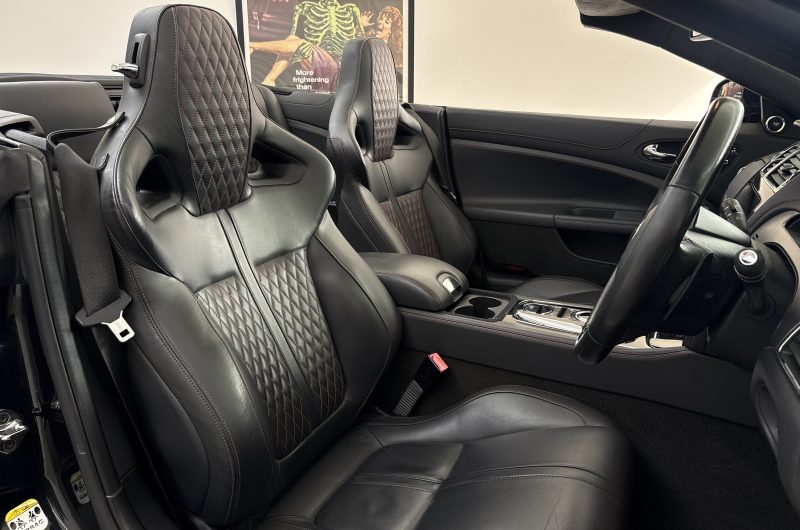 Interior 7