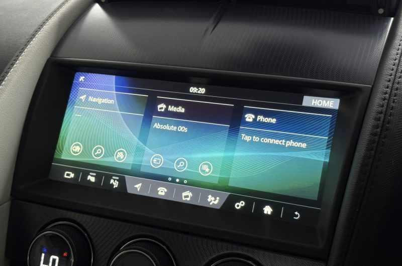 Interior 9