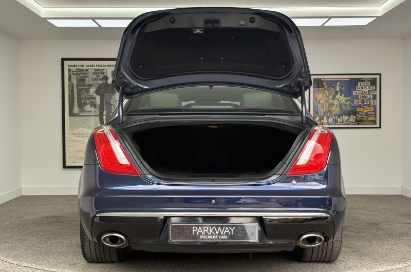 Exterior 8
