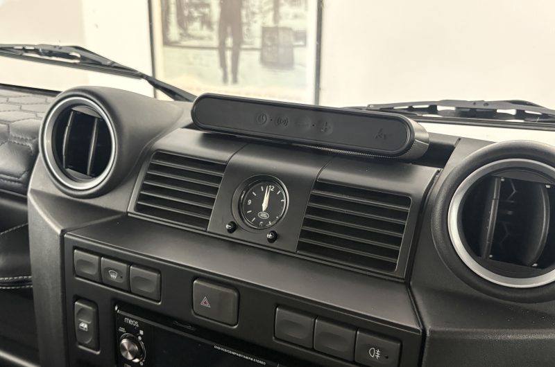Interior 10
