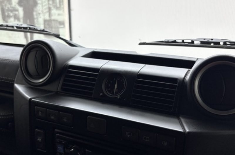 Interior 15