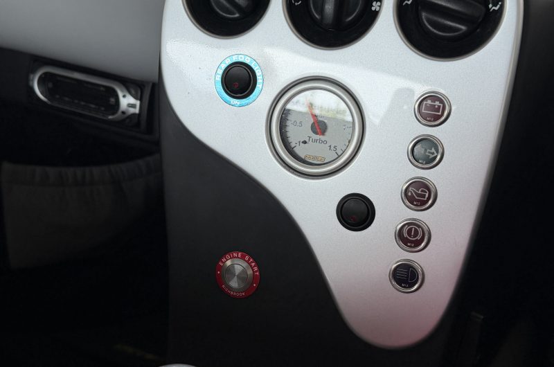 Interior 14