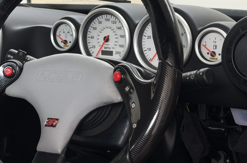Interior 7