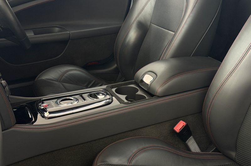 Interior 10