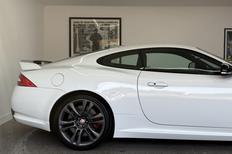 Exterior 10